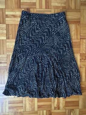 M&S Black and White Patterned Midi Skirt UK 8